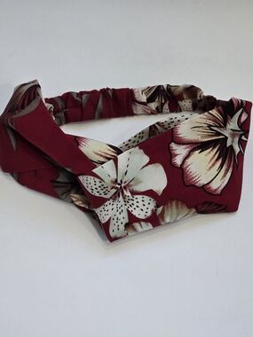 NWOT Floral Twist Headband in Burgundy Red